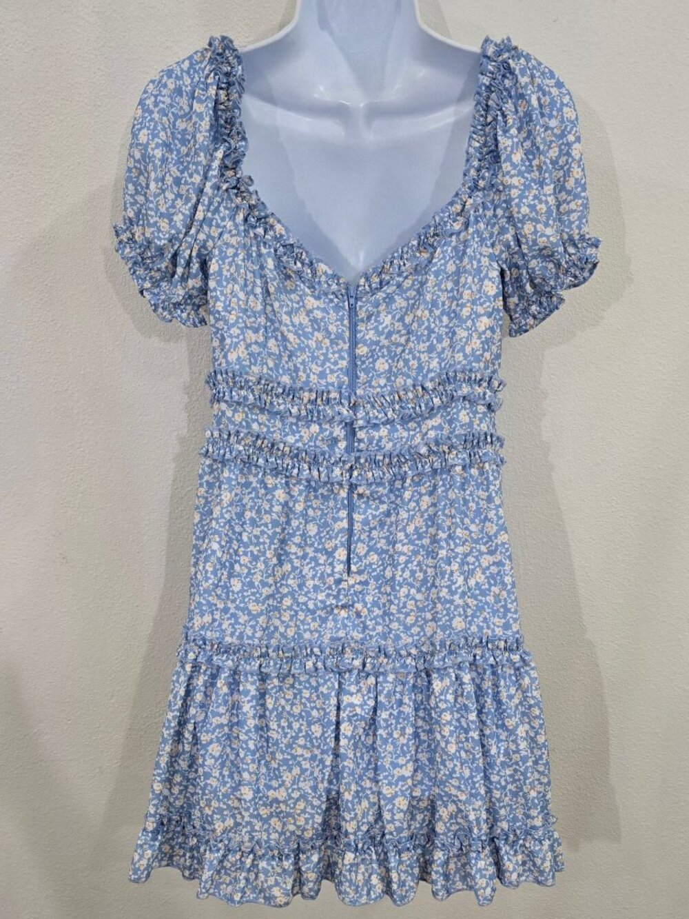 Windsor ✦ Blue Floral Ruffle Mini Dress ✦ Puff Sleeves V‑Neck Smocked Waist S - Picture 3 of 14